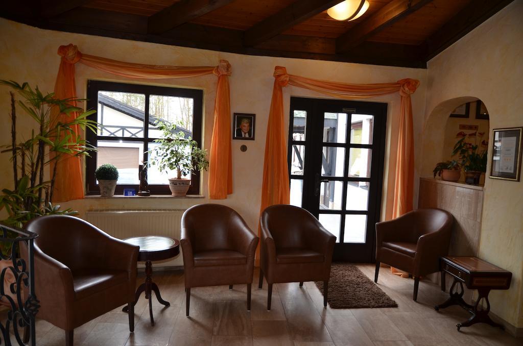 Hotel Pirsch Ramstein-Miesenbach Dış mekan fotoğraf